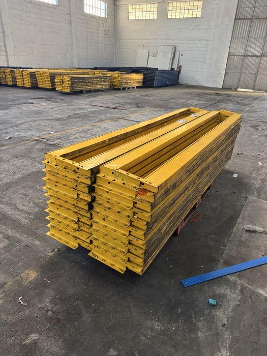 Racks / Prateleiras de carga pessada