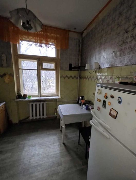 Продам двухкомнатную квартиру в Сталинке/Фонтан/5 ст.