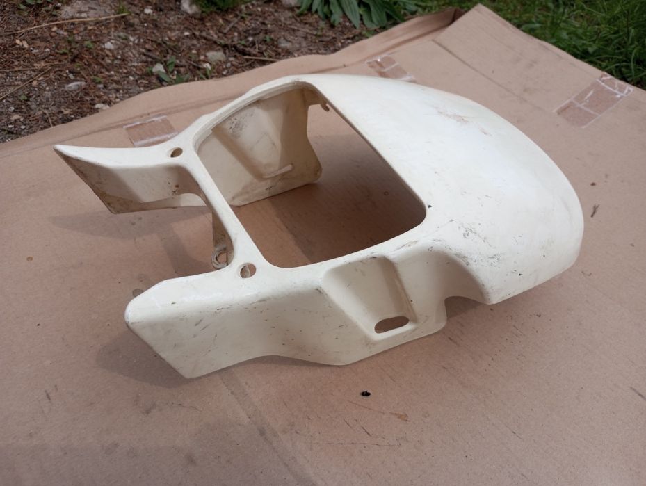 Czacha czasza Yamaha XT 600 3TB przód owiewka przednia cross