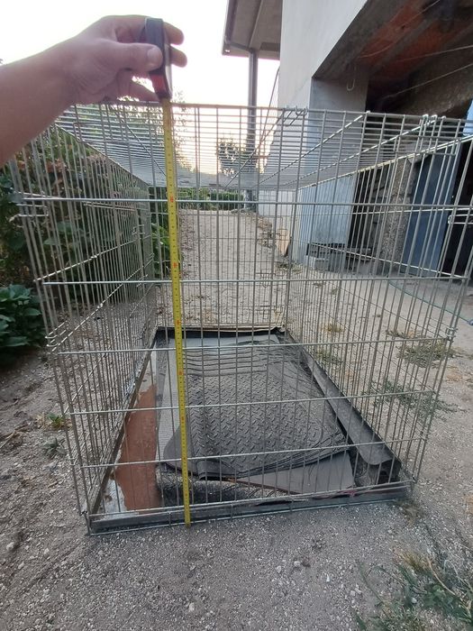 Transportadora/ jaula para caes muito grande