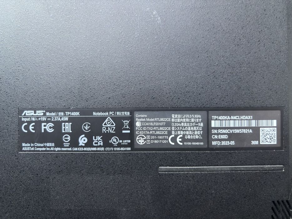 ASUS VIVOBOOK TP1400KA funcional ecrã partido + carregador e rato