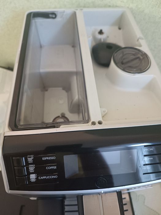 Кофемашина Saeco Minuto