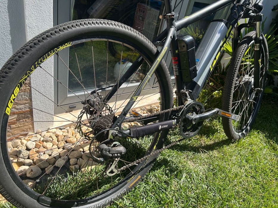Bicicleta BERG Trailrock 29” Elétrica – Bateria Samsung 36V 12Ah