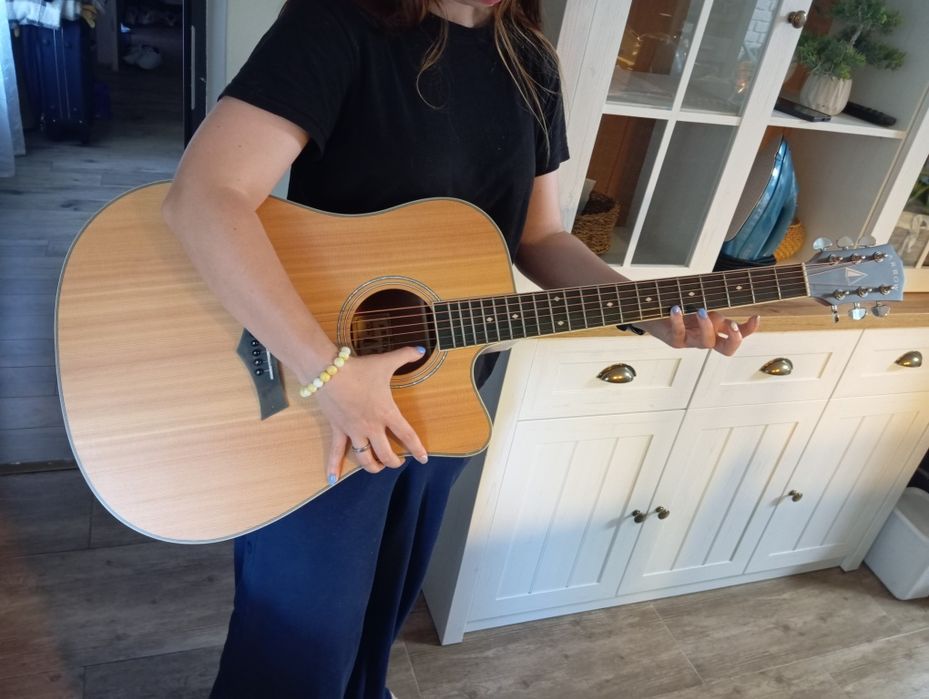 Gitara elektro-akustyczna Arrow