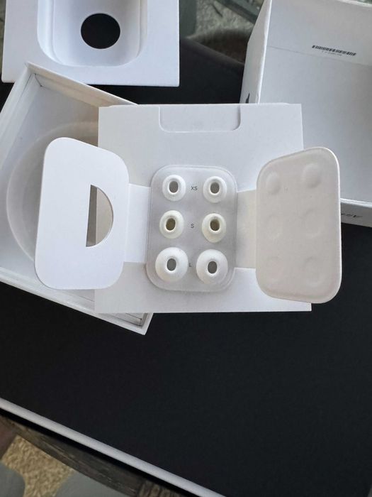 Apple AirPods Pro 2nd Gen USB-C l Set Completo + Oferta