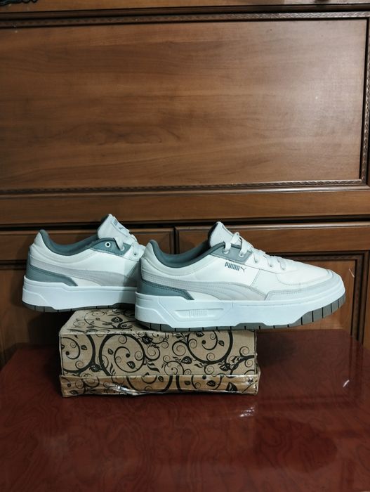 Взуття, кросівки шкіряні Puma.