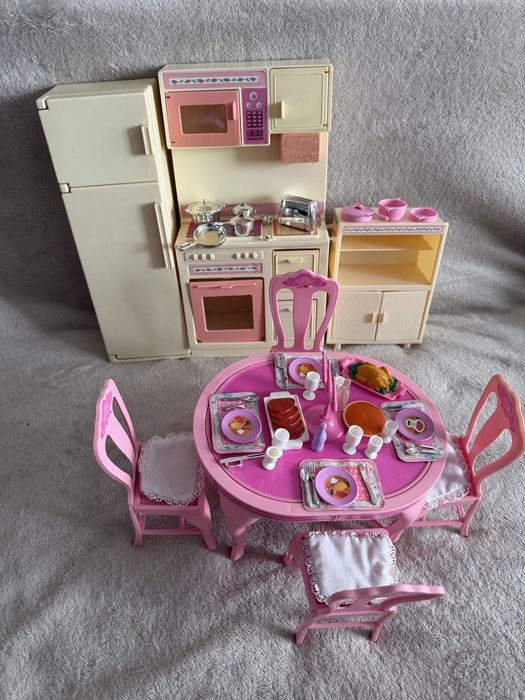Zestaw Barbie kuchnia living pretty 1987