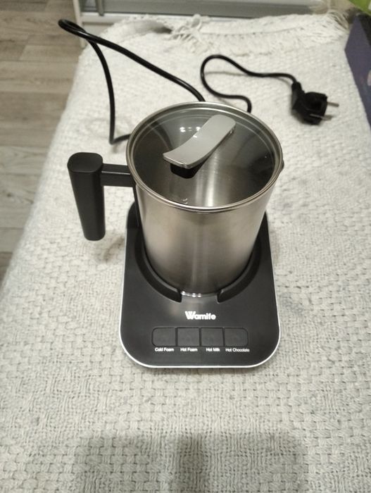Капучінатор вспінювач для молока,шоколаду.