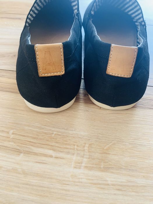 Tenisówki czarne Aldo rozmiar 42 stan bardzo dobry cena do negocjacji