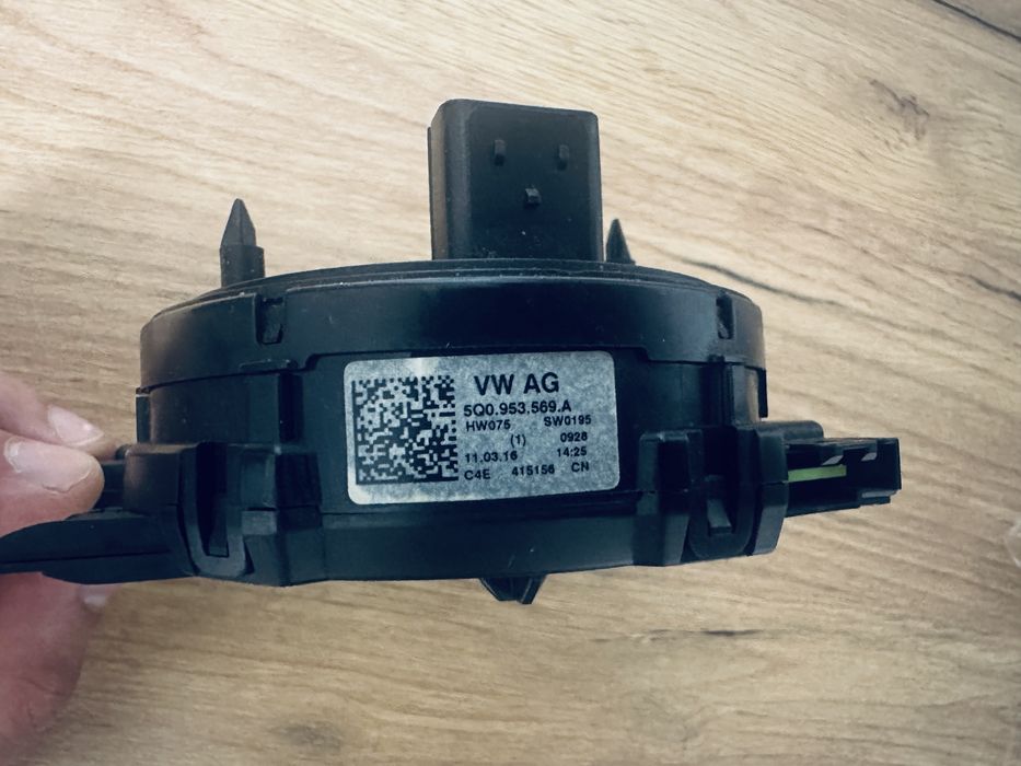 Кермо Passat b 8