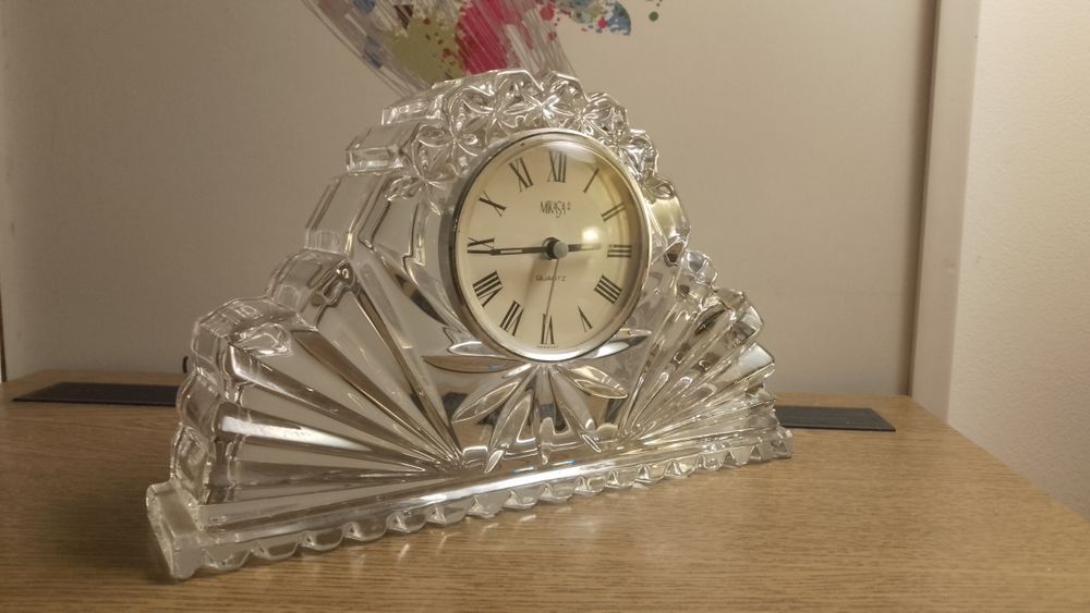 Kryształowy zegar kwarcowy mikasa