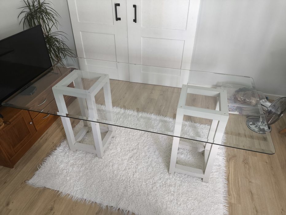 Mesa de vidro + 4 cadeiras