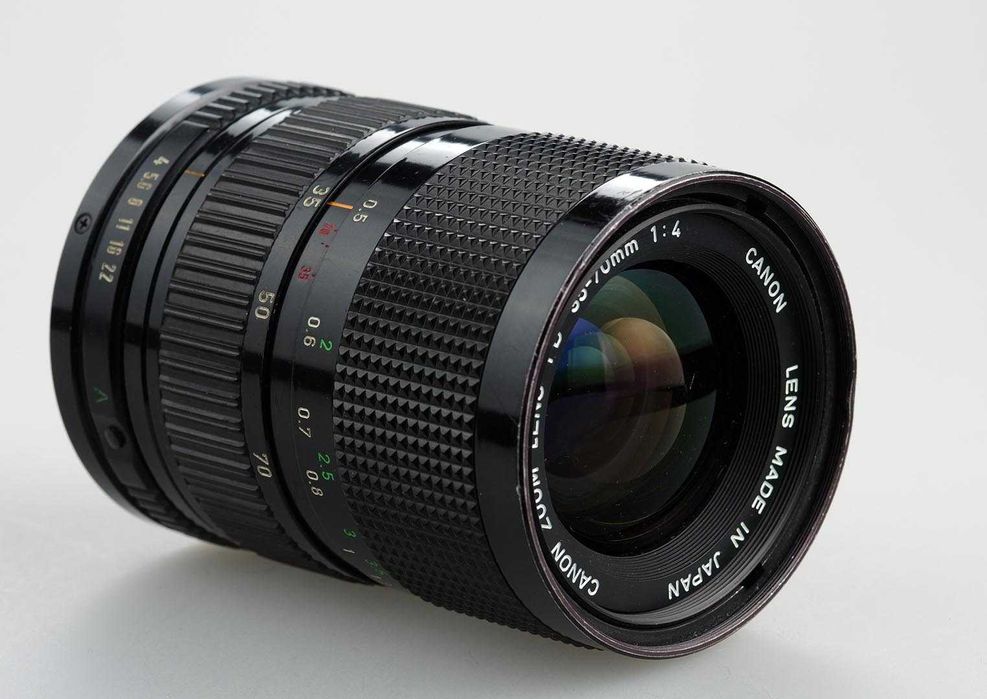 35 70 - купить объектив Canon - Цена на OLX.ua