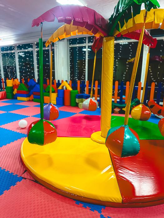 Розважальна кімната / ігровий комплекс