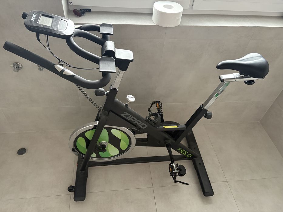 Nowy , jak nowy zipro rowerek spiningowy