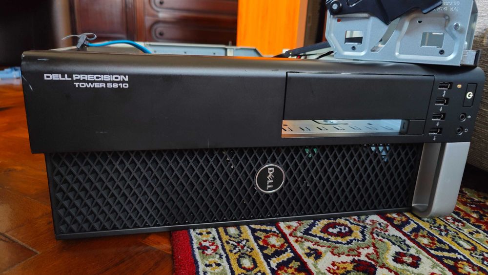 Workstation Dell Precision 5810 + Monitor LG 24″ (Novo)