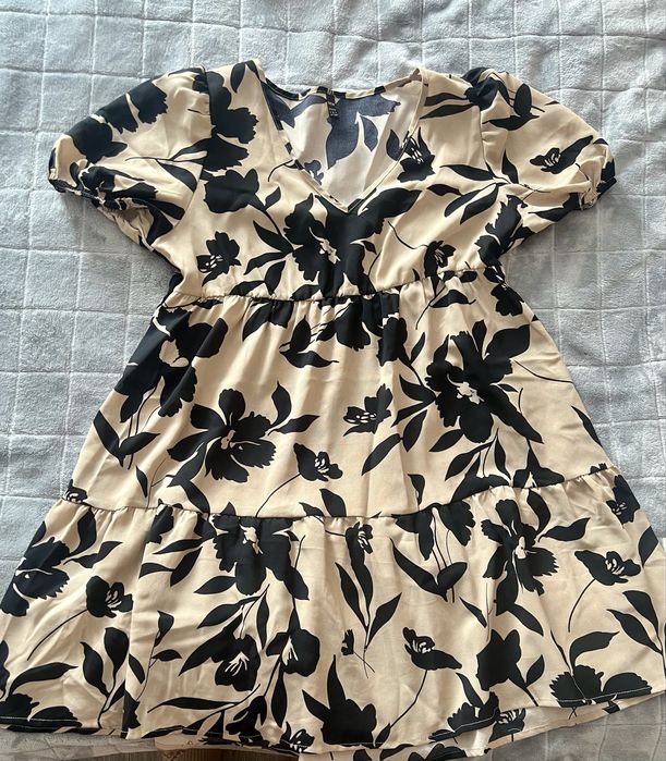 Жіночі речі 5 шт. в чудовому стані . За все 250 грн