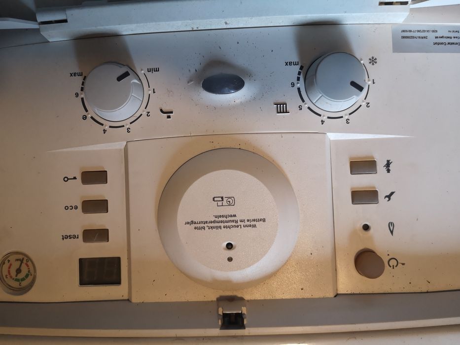 Piec gazowy dwufunkcyjny Junkers ZWR-18 7KE Cerastar Comfot