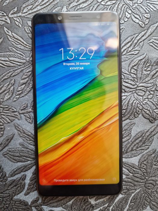 Xiaomi redmi note 5 3/32GB + чехол книжка