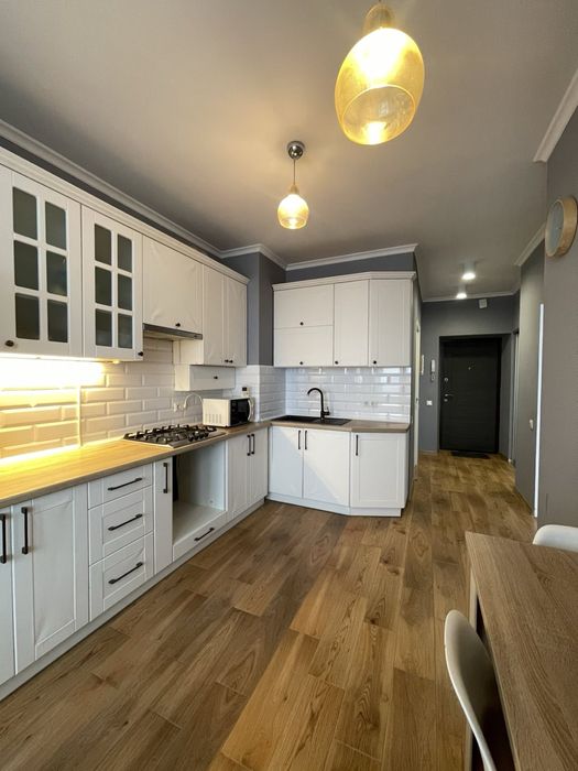 Продаж 1 км квартири в ЖК Ренуар по в. Княгині Ольги