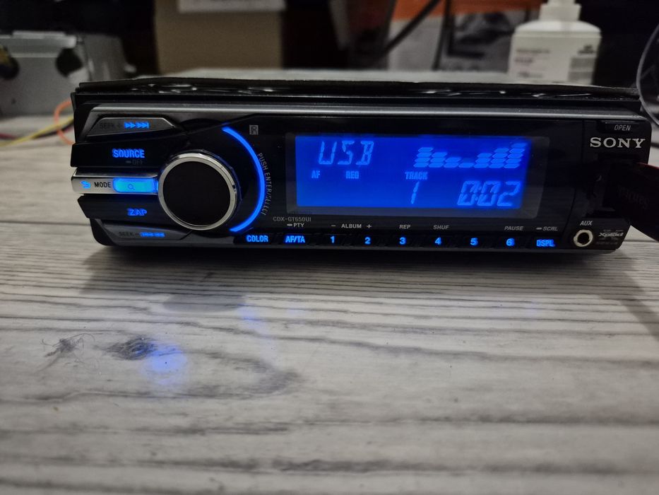 Radio samochodowe SONY 4x52W XPLOD  CD,USB/IPOD/IPHONE,DUAL Aux,Rds