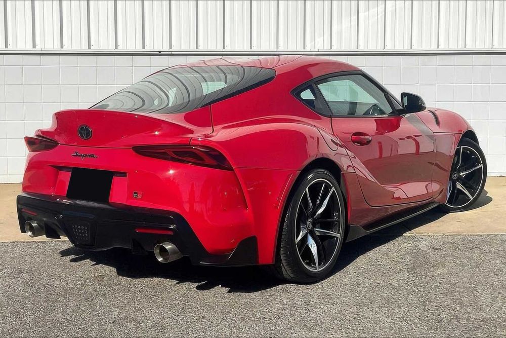 Toyota Supra      2022