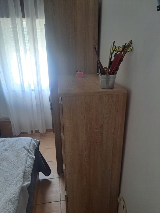 Roupeiro e cómoda