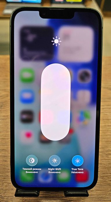 Смартфон iPhone 13 128Gb (АКБ 100%) Neverlock