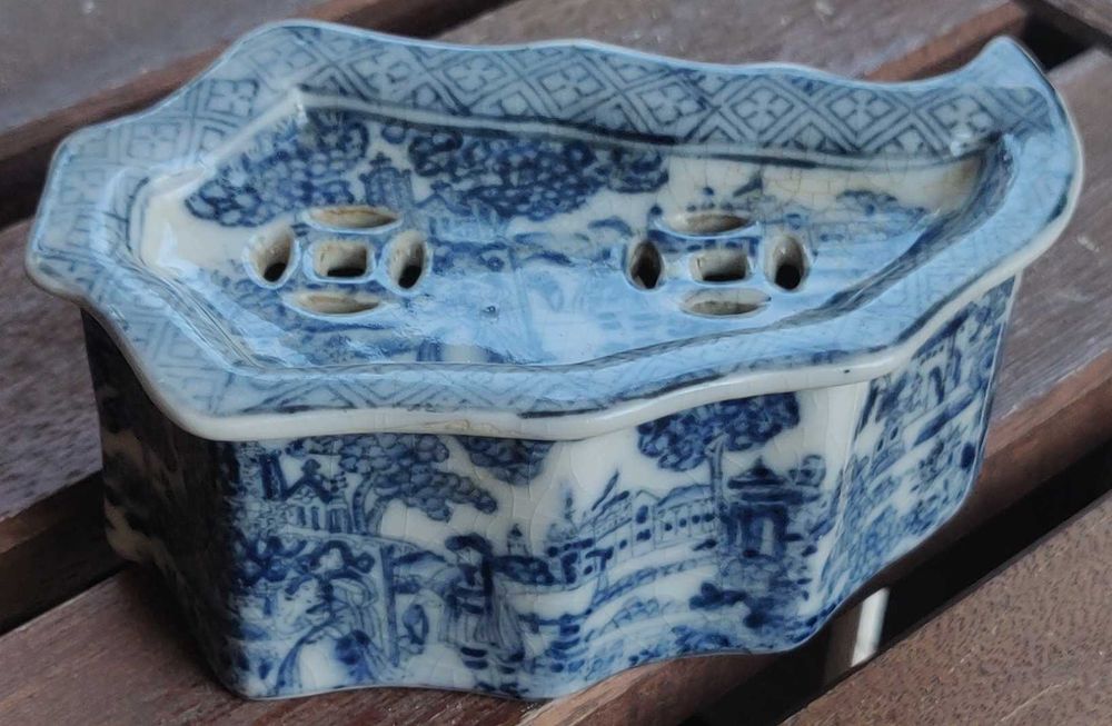 Vende-se caixa porcelana