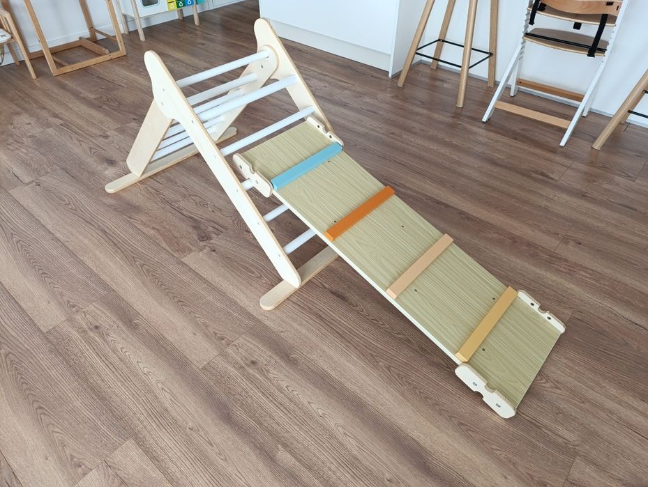 Vertbaudet Triângulo escalada Montessori