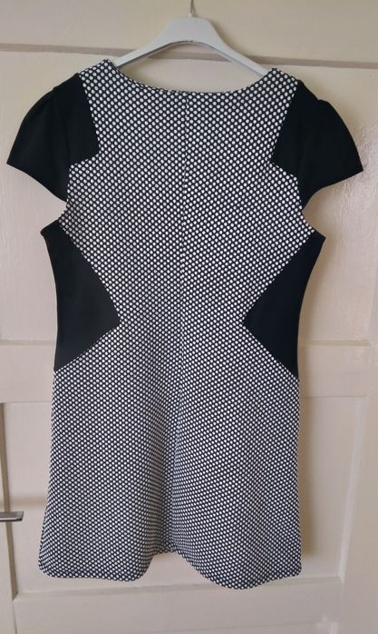 Sukienka elegancka