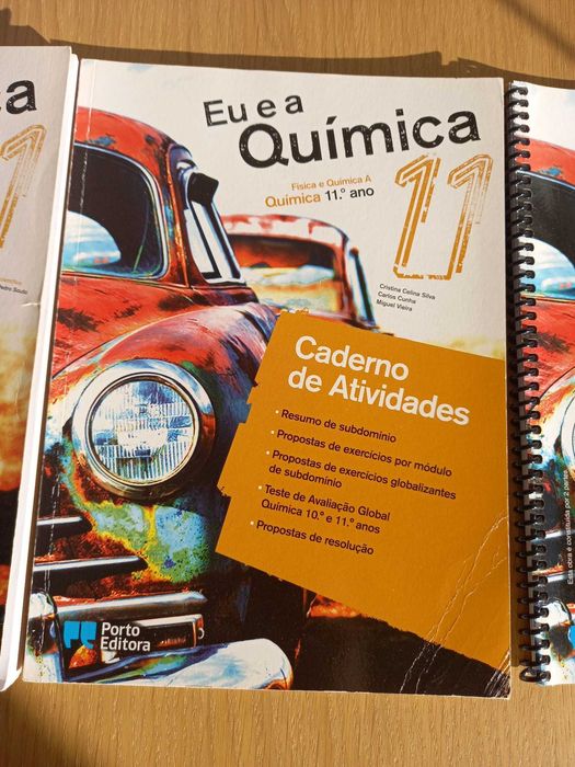 Manuel e CA - Eu e a Quimica 11 Ano - ISBNS nas fotos