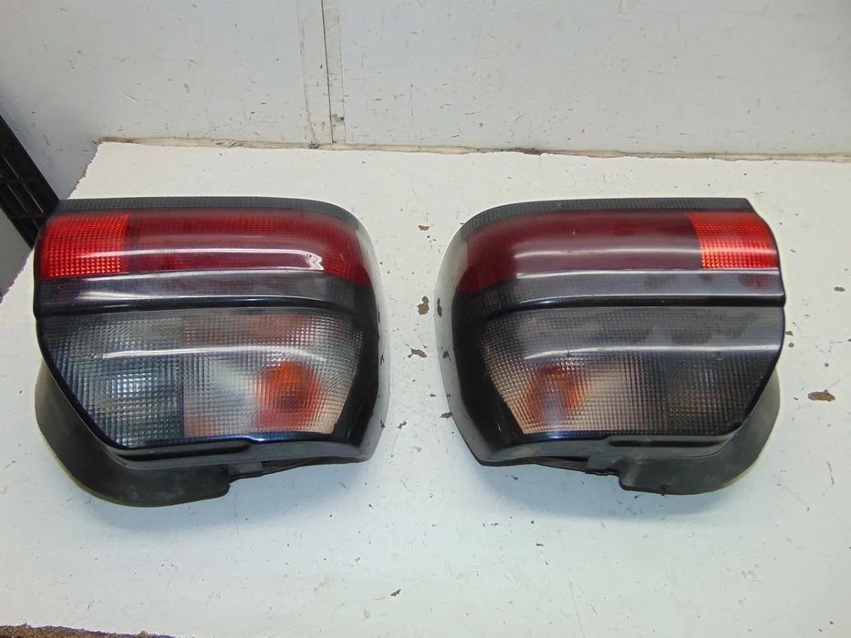 Renault 19 farolins " usado em bom estado