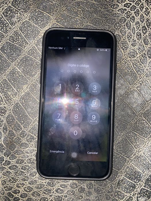 iPhone 8 without Touch ID, 256 GB, battery at 100%64550153825794122