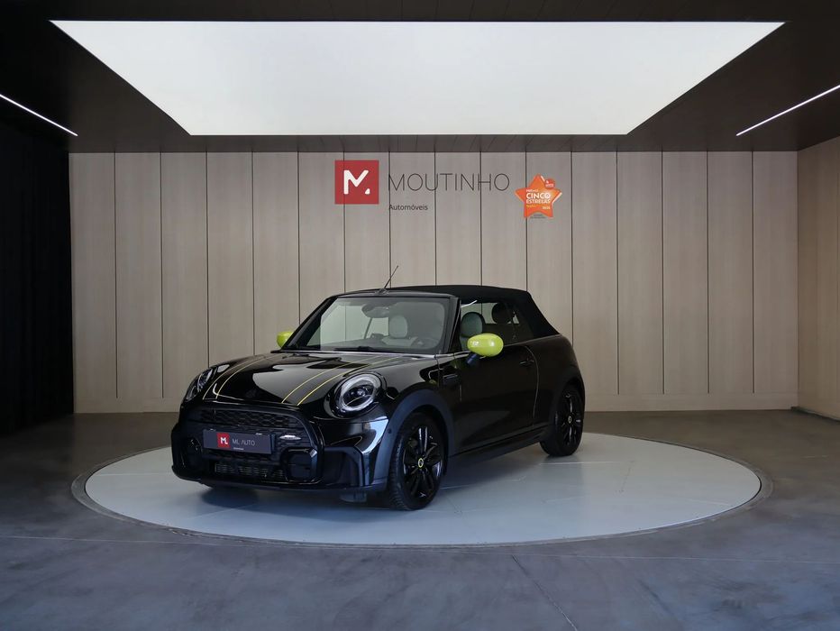 MINI Cabrio Cooper Aut. JCW