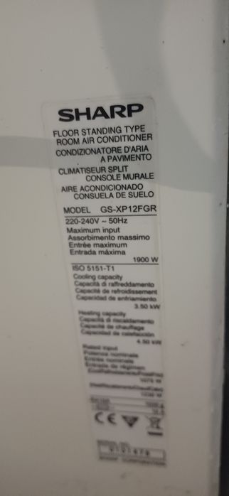 AC Sharp 12000btu tipo consola/chão