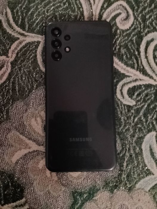 Продам телефон SAMSUNG A13 32GB
