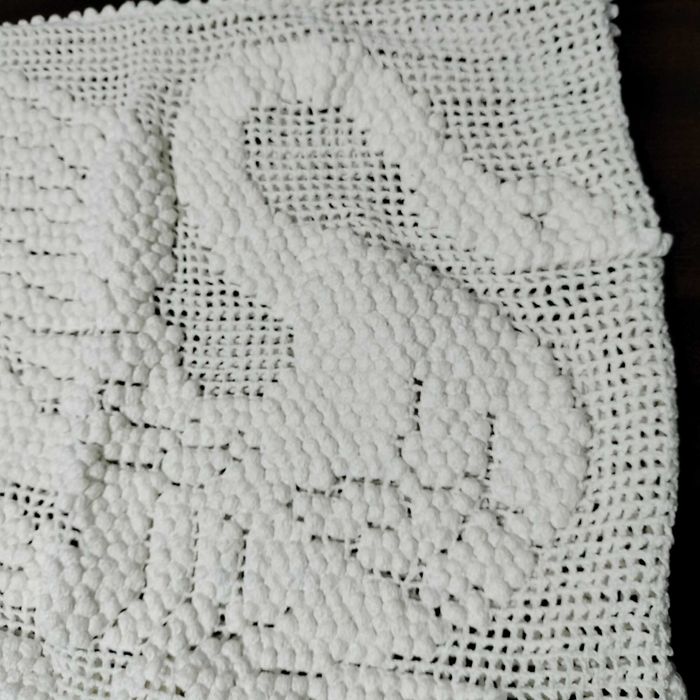 Capa de Almofada em Crochet Filet ( Artesanal )