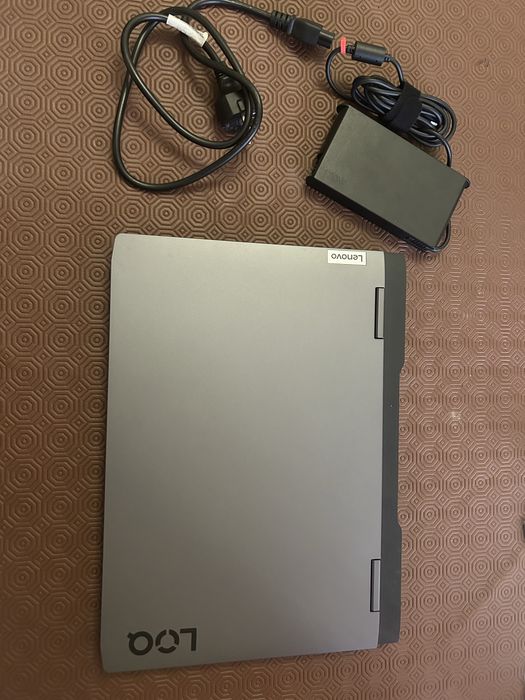 Portátil Lenovo loq 15irh8