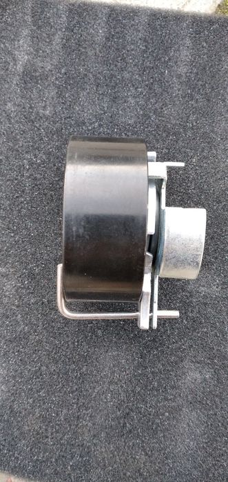 Ролик натяжной Gates T43177 ford fiesta mk5 1,4 бензин