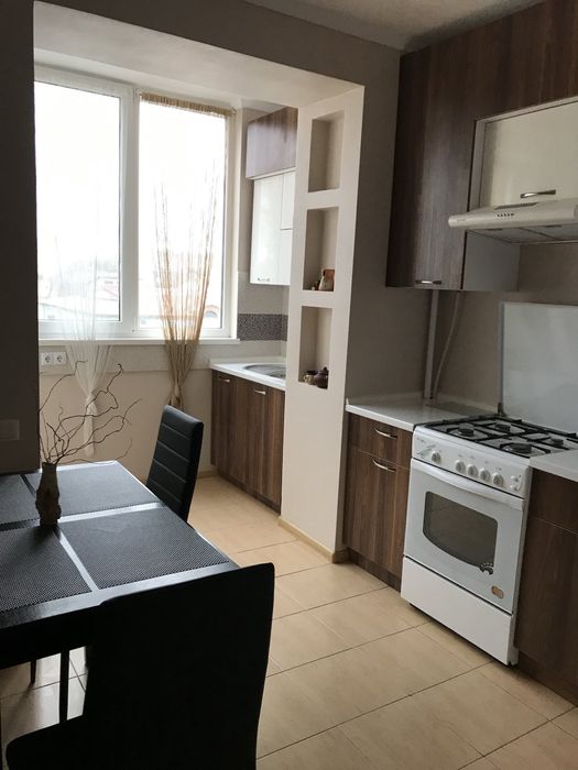 Здам 2 кімн. квартиру вільна з 1 квітня