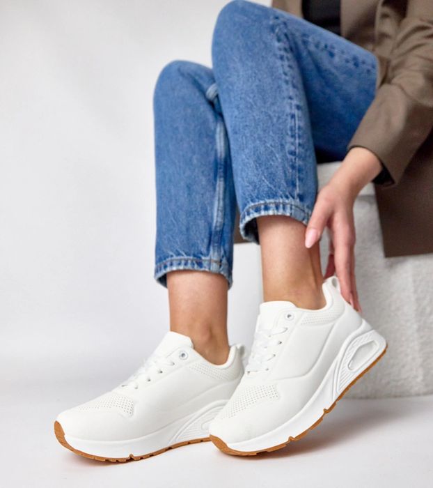 Białe sneakersy na grubej podeszwie Sylvie