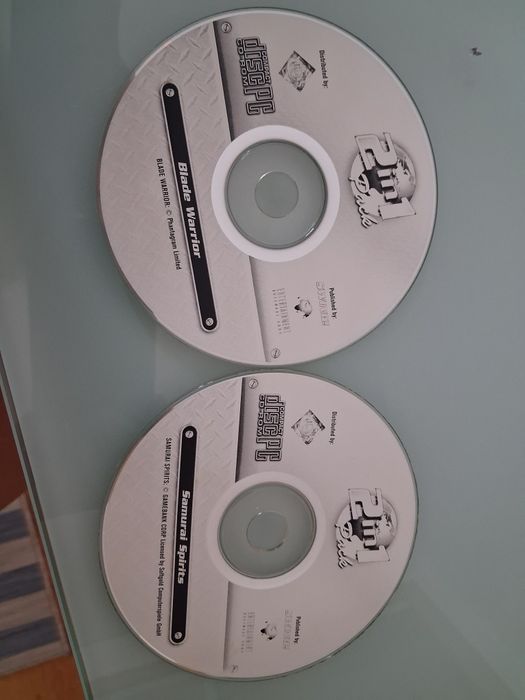 PS2 + 1 comando + 2 jogos