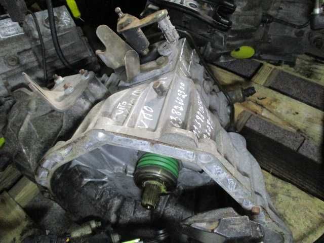 Caixa velocidades Mercedes Vito 108, 110 e 112 W638 711.698