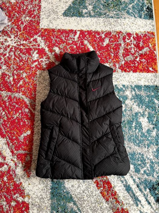 Жилетка Nike для дівчат