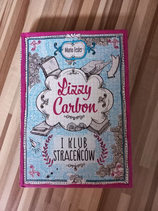 Lizzy  Carbon i klub straceńców
