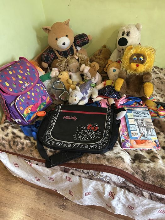 Игрушки детские.