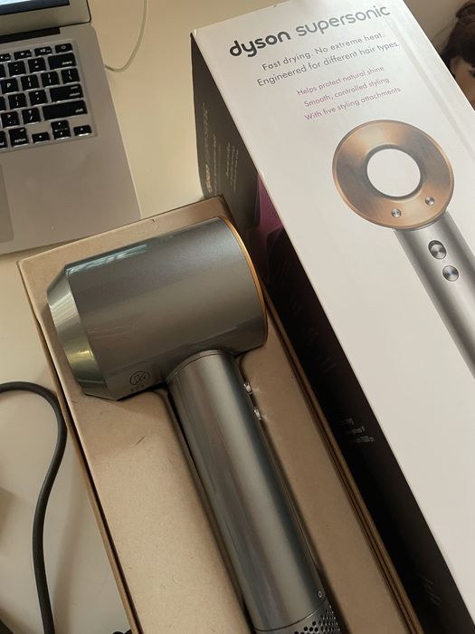 Dyson supersonic