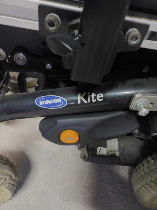 Cadeira Eletrica- Invacare kite