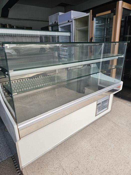 Vitrine refrigerada